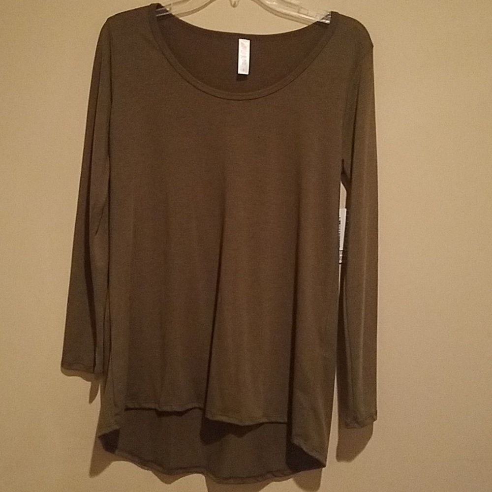 BNWT LuLaRoe Lynnae. Small.